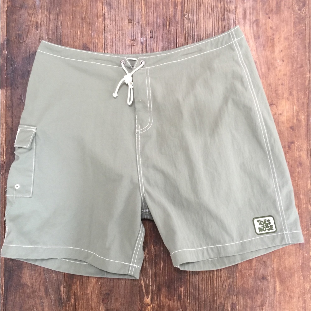 Toes on the Nose board shorts
